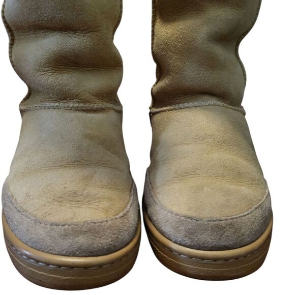 UGG Australia Tall Beige Pure New Wool Lined Leather Boots, Mens 6 Ladies 7 - Picture 3 of 10